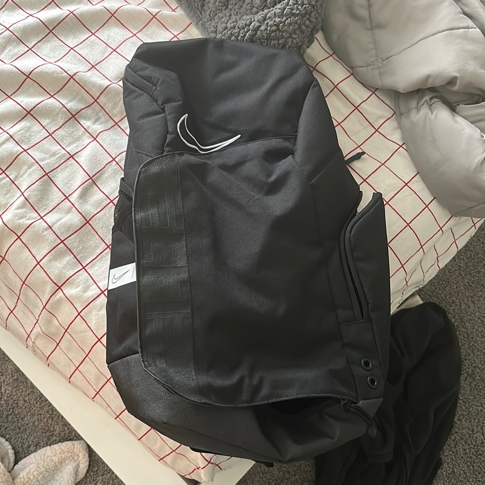 Nike basketball backpack